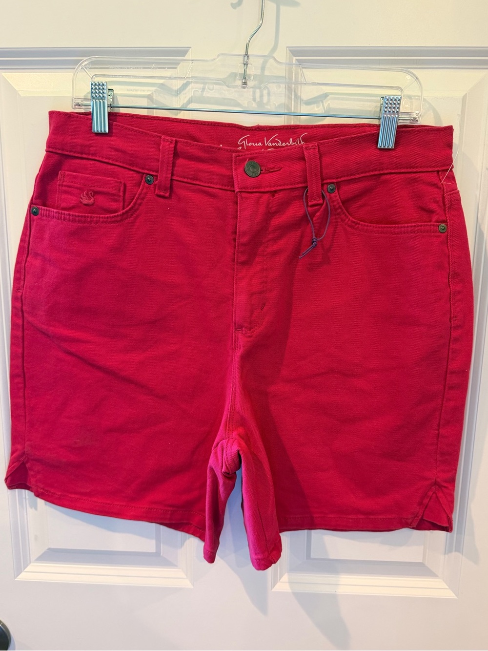 Gloria Vanderbilt NWOT All Around Slimming Pink Jean Shorts Size 12